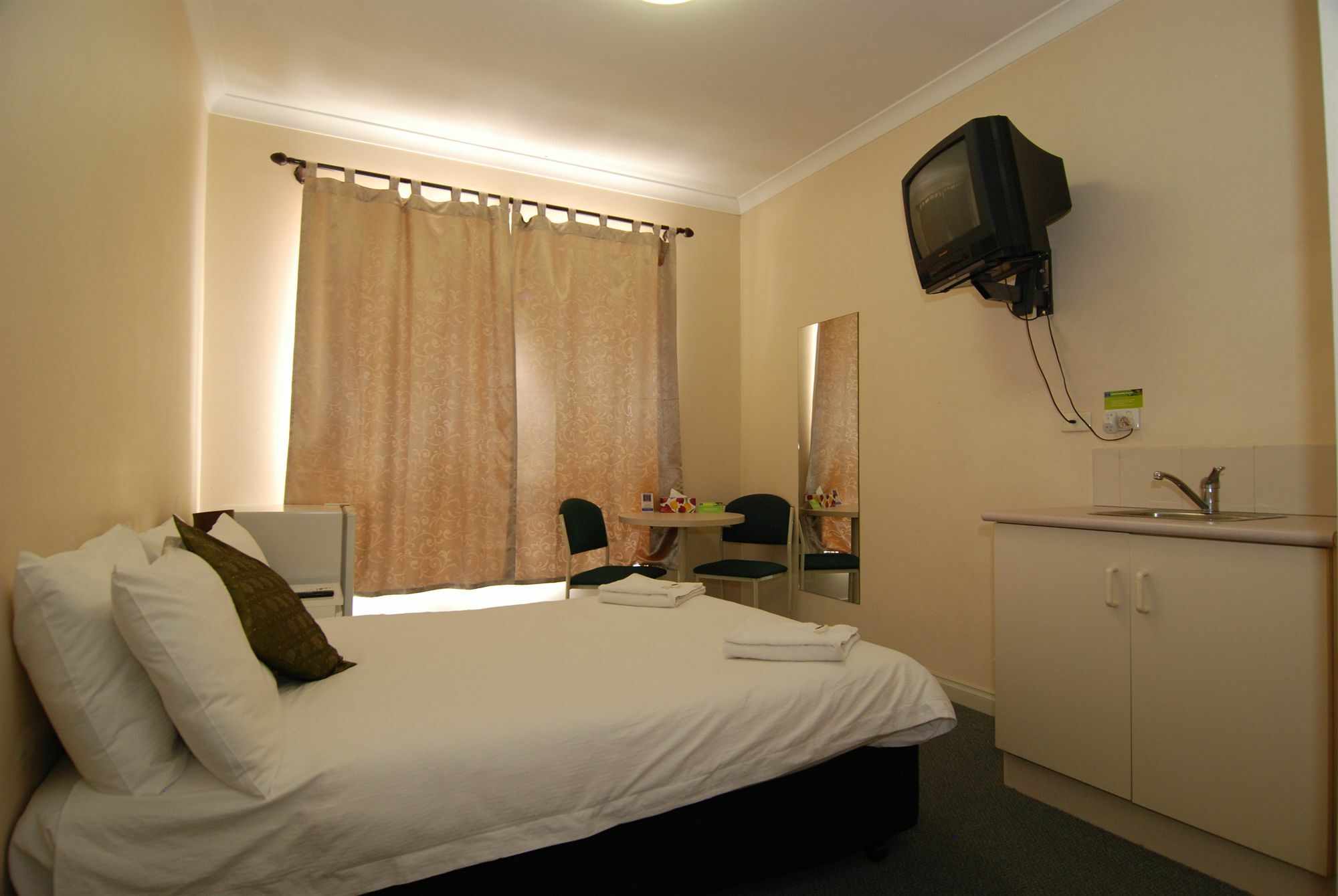 Brunswick Tower Hotel Melbourne Eksteriør bilde